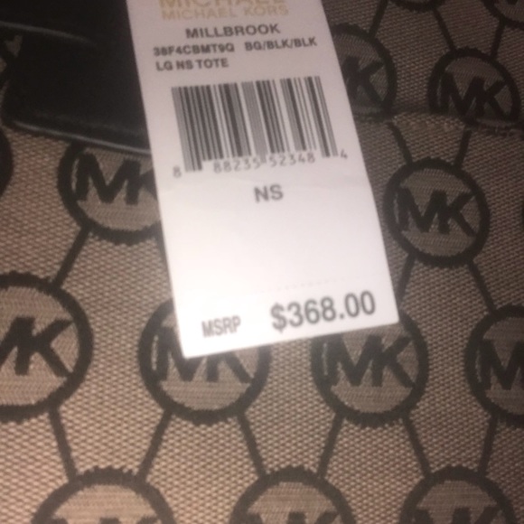 Michael Kors purse - Picture 2 of 3